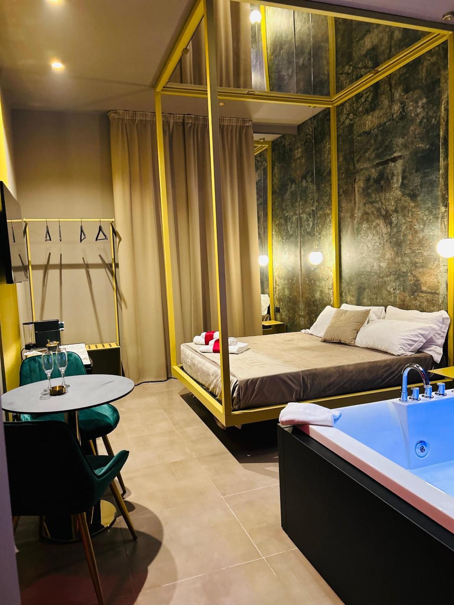 Gold Boutique Suite & Spa パレルモ エクステリア 写真
