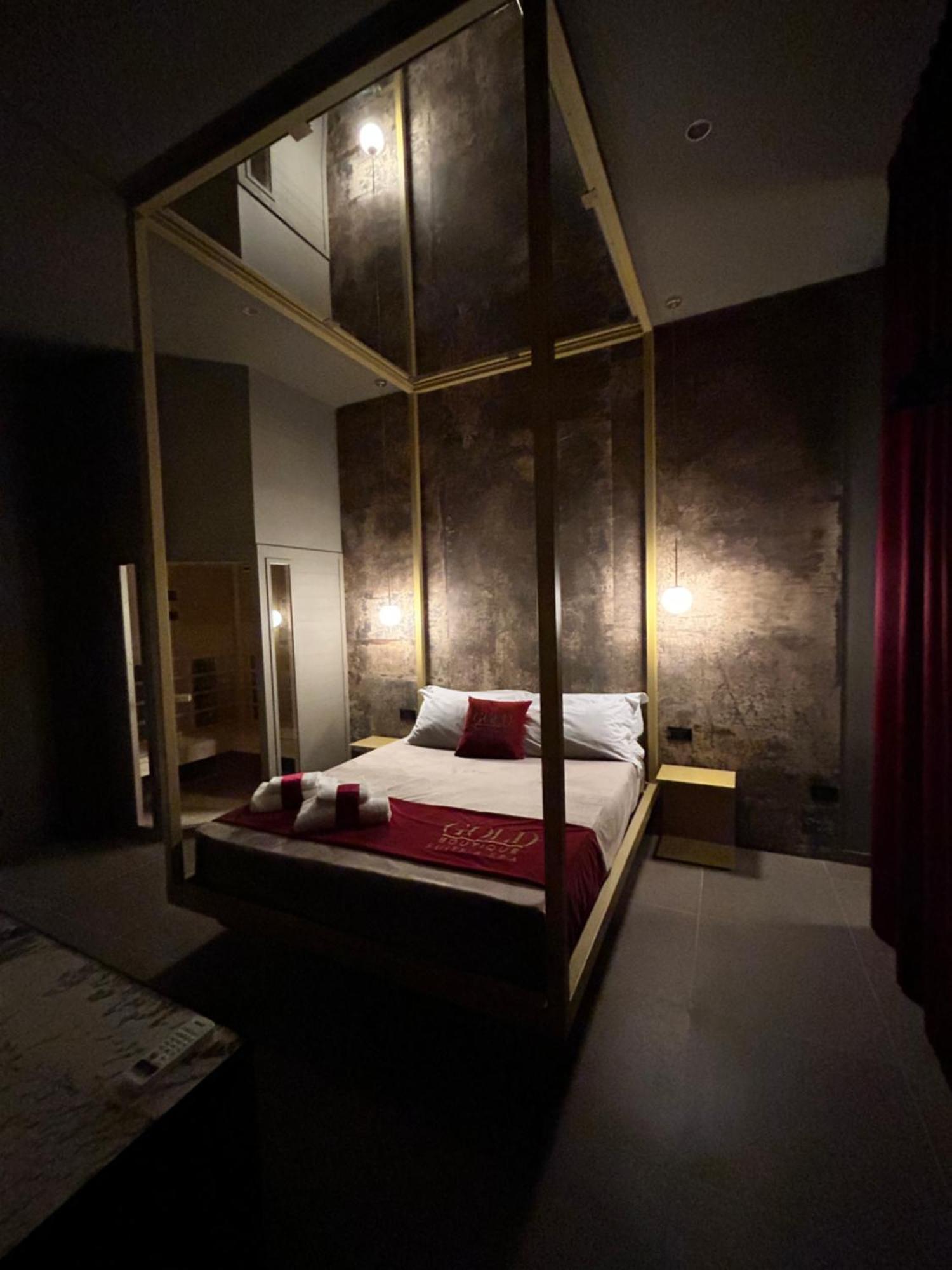 Gold Boutique Suite & Spa パレルモ エクステリア 写真