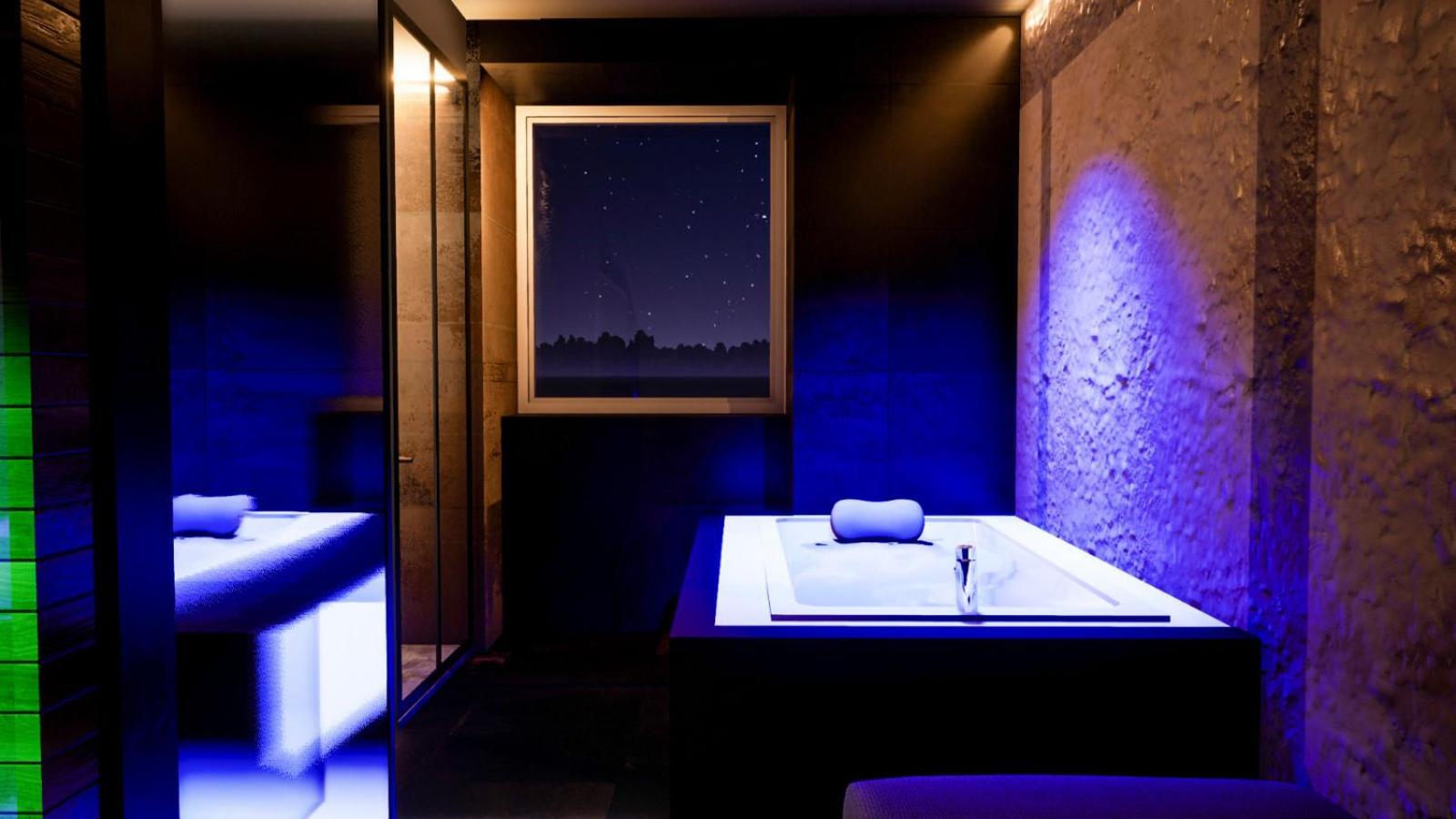 Gold Boutique Suite & Spa パレルモ エクステリア 写真